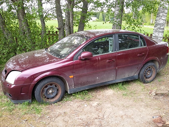 Opel Vectra C 1.8 osia
