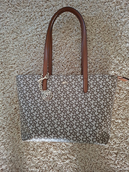 DKNY laukku
