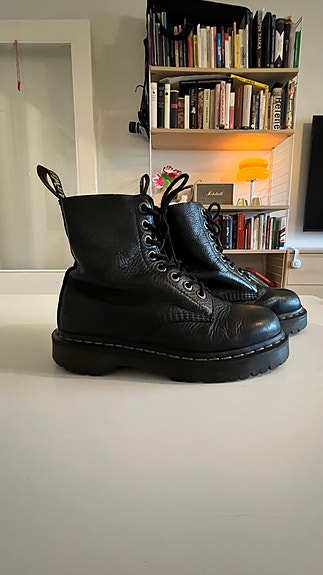 Dr. Martens