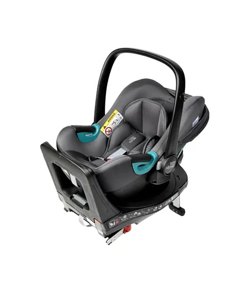 Britax Römer baby safe i sense 3 telakka ja adapterit