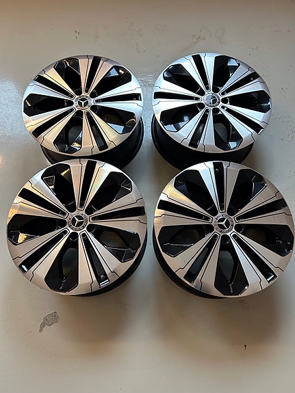 Mercedes Benz EQC alkuperäiset 19” vanteet