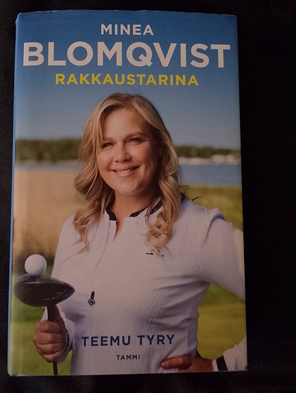 Minea Blomqvist Rakkaustarina kirja kovakantinen