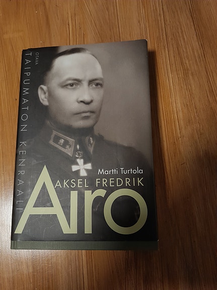 Aksel Fredrik Airo, Martti Turtola.