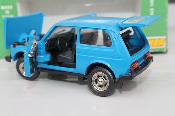 Product image 7 of 10