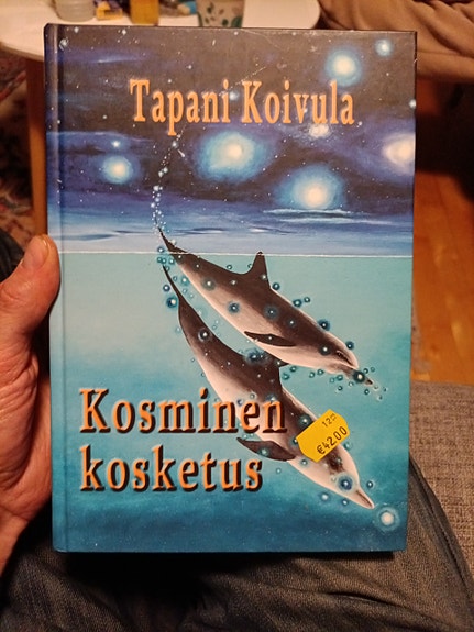 Tapani Koivula Kosminen kosketus kirja
