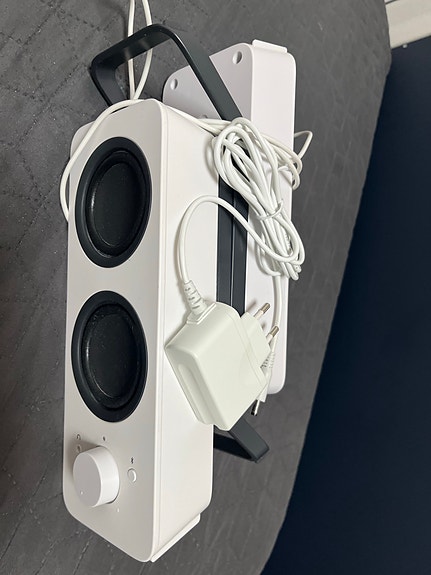 Logitech Z207 tietokonekaiuttimet valkoinen