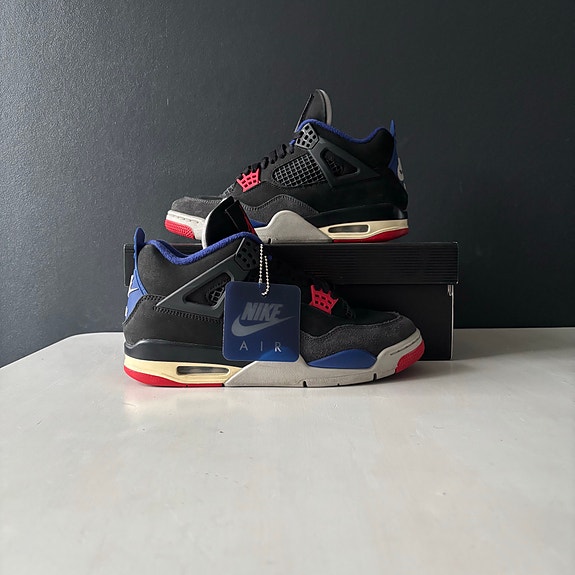 Jordan 4 Retro ” Rare Air ”