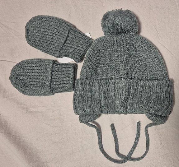 H&M pipo ja lapaset