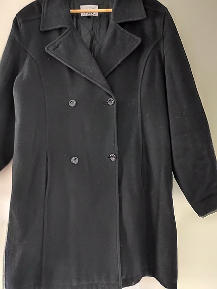 Musta lyhyt villakangastakki, Koko 46 XL