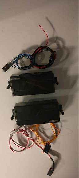 Product image 1 of 2