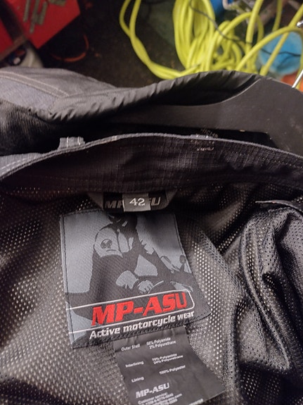 Product image 2 of 6