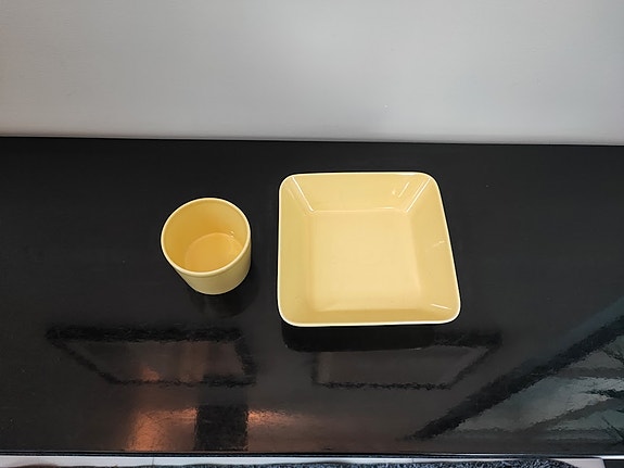 Teema sokerikko ja vati keltainen (Iittala)
