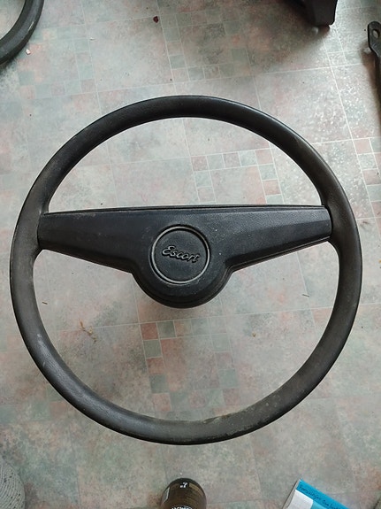 Ford escort mk2 ohjauspyörä musta