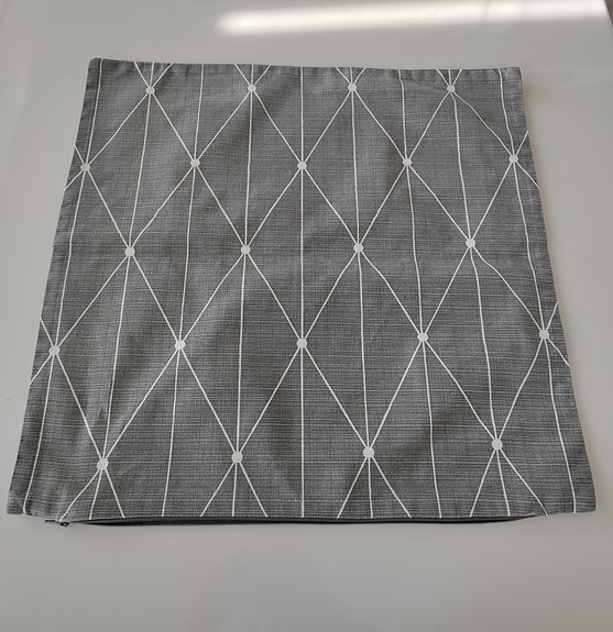 Koristetyynynpäällinen