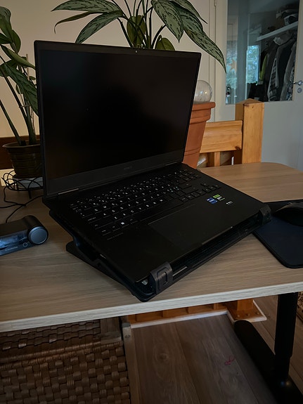 HP Omen pelikannettava 4070rtx/i7 13700HX