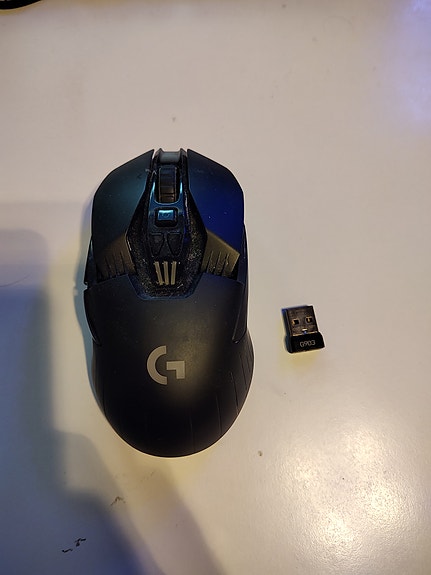 Logitech G903
