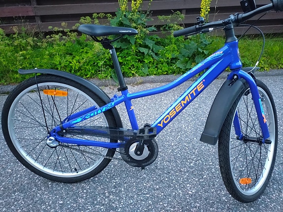 Biltema Yosemite X-City 2021 - 24" polkupyörä, Shimano 3.vaihteinen - lähes uusi