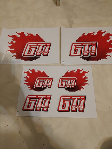GTi Magazine tarroja eri koossa