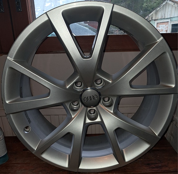 Audi A7 Quattro 8x19 alkuperäisvanteet 4G8 071 499