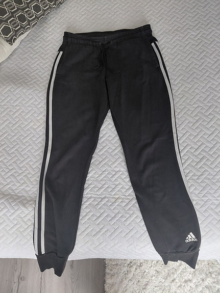 Adidas collegehousut