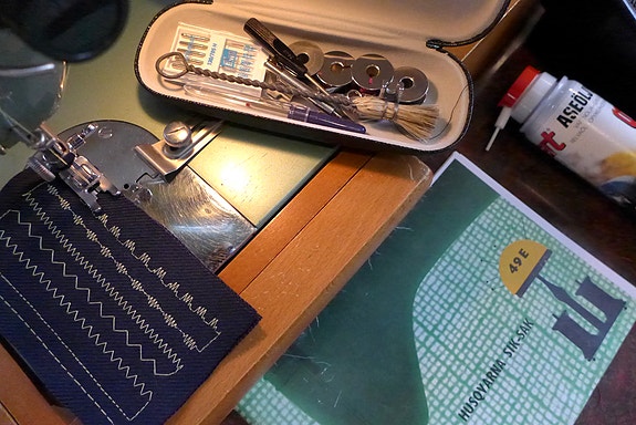 Product image 2 of 9