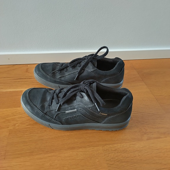 ECCO goretex kengät koko 40