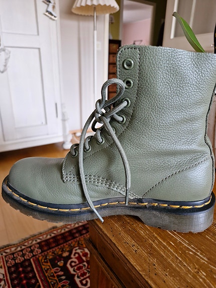 Dr. Martens saappaat koko 40 vihreä nahka