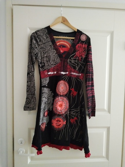 Desigual Mekko S-koko
