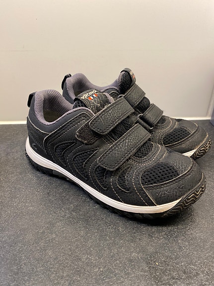 Viking goretex välikausilenkkarit 32