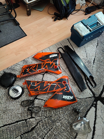 KTM osia