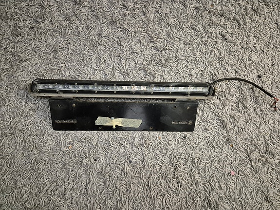 LED- lisävalo
