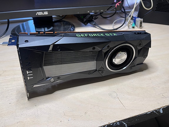 nVIDIA GeForce GTX Titan Xp 12GB
