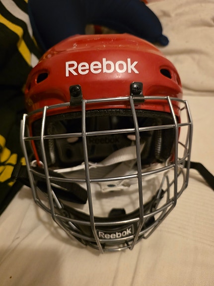 Reebok 6K M jääkiekkokypärä punainen koko M