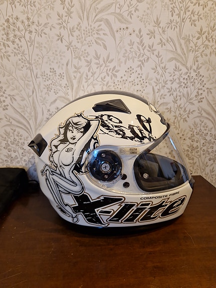 X-lite X-701 M-koko moottoripyöräkypärä