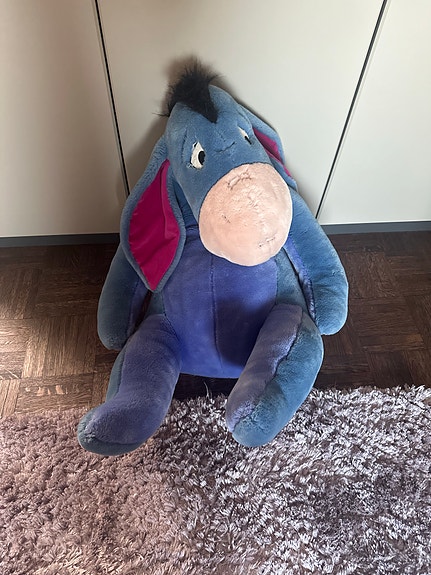 Nalle Puh Ihaa pehmolelu sininen