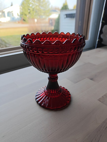 Iittala Mariskooli 155 mm cranberry-karpalo