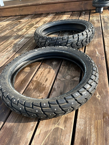 17" nastarengassetti esim. Drac Supermoto, Rieju MRT, Derbi Senda, Beta RR