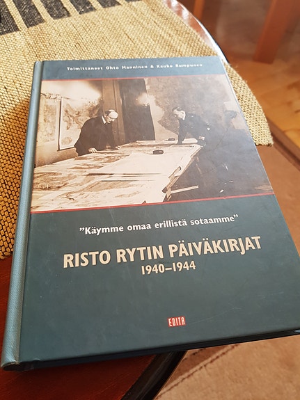 Risto Ryti x 3