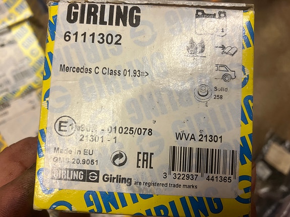 Mercedes-Benz W124/W202 260/280/300 Takajarrupalat Girling 90-97