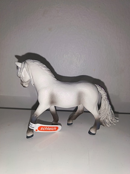 Schleich islannin poni, hevonen