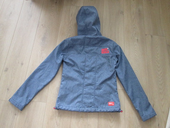 Product image 6 of 8