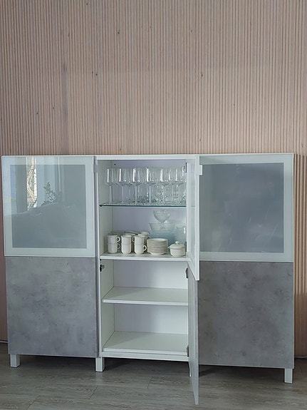 Ikea Bestå kaappi