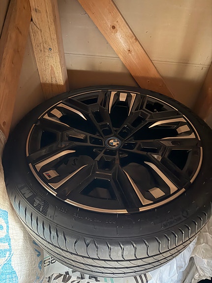 BMW i5 alkuperäinen vanne+rengas setti kesäksi