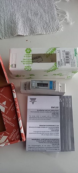 Uusi KWH mittari as.vaunuun/autoon