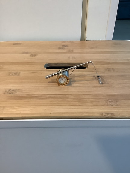 Pöytäkello (Quartz )