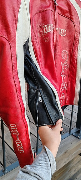 Product image 6 of 8