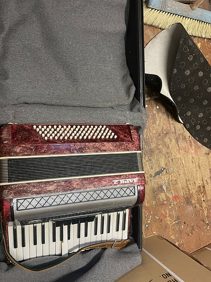 Product image 2 of 5