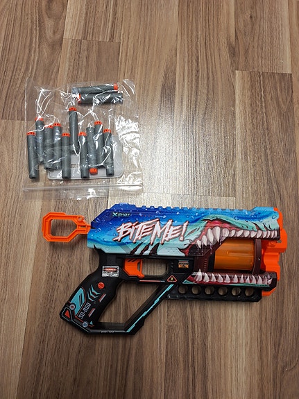 ZURU X-SHOT Skins Griefer