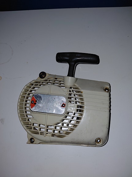 Stihl 024 käynnistin