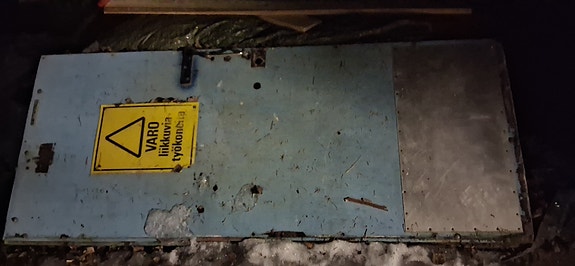 Lahjoitetaan ovi 80x195